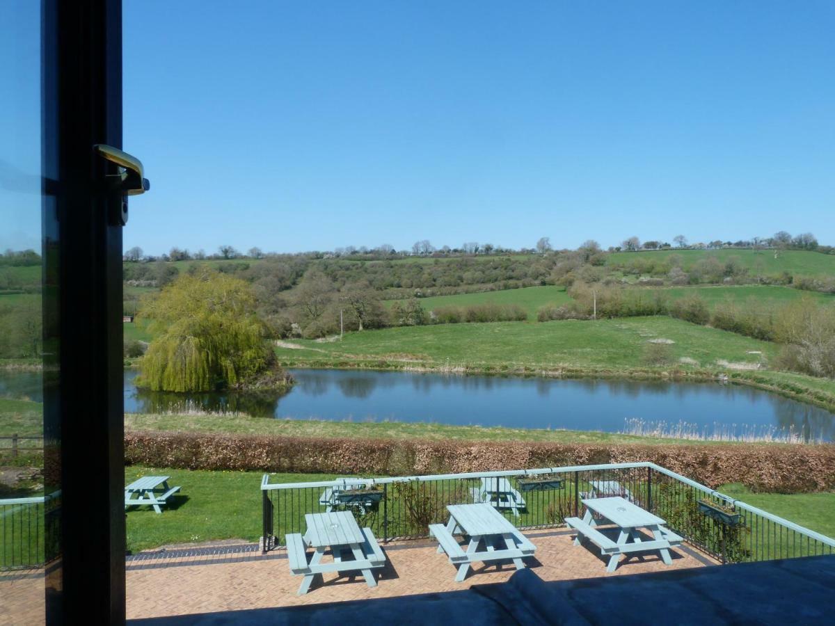 Cameley Lodge - Self Catering Temple Cloud Екстериор снимка